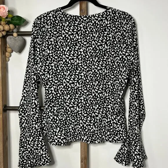 Missguided NWT‎ Long Sleeve Peplum Black White Blouse Size 10 - Picture 7 of 9